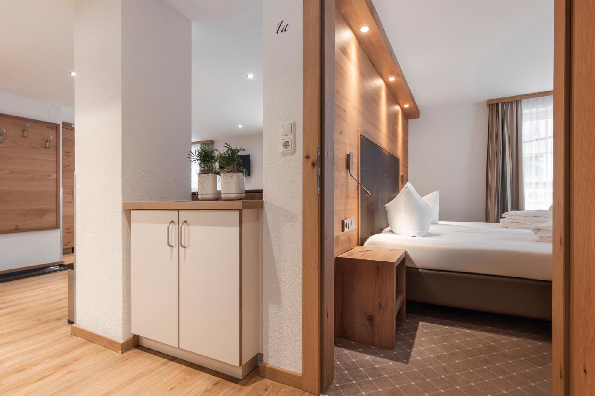 Schmid Rooms & Apartments Ischgl Kültér fotó